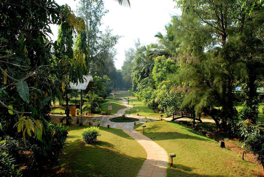 De Sai Palace Hotel Calangute Exterior photo