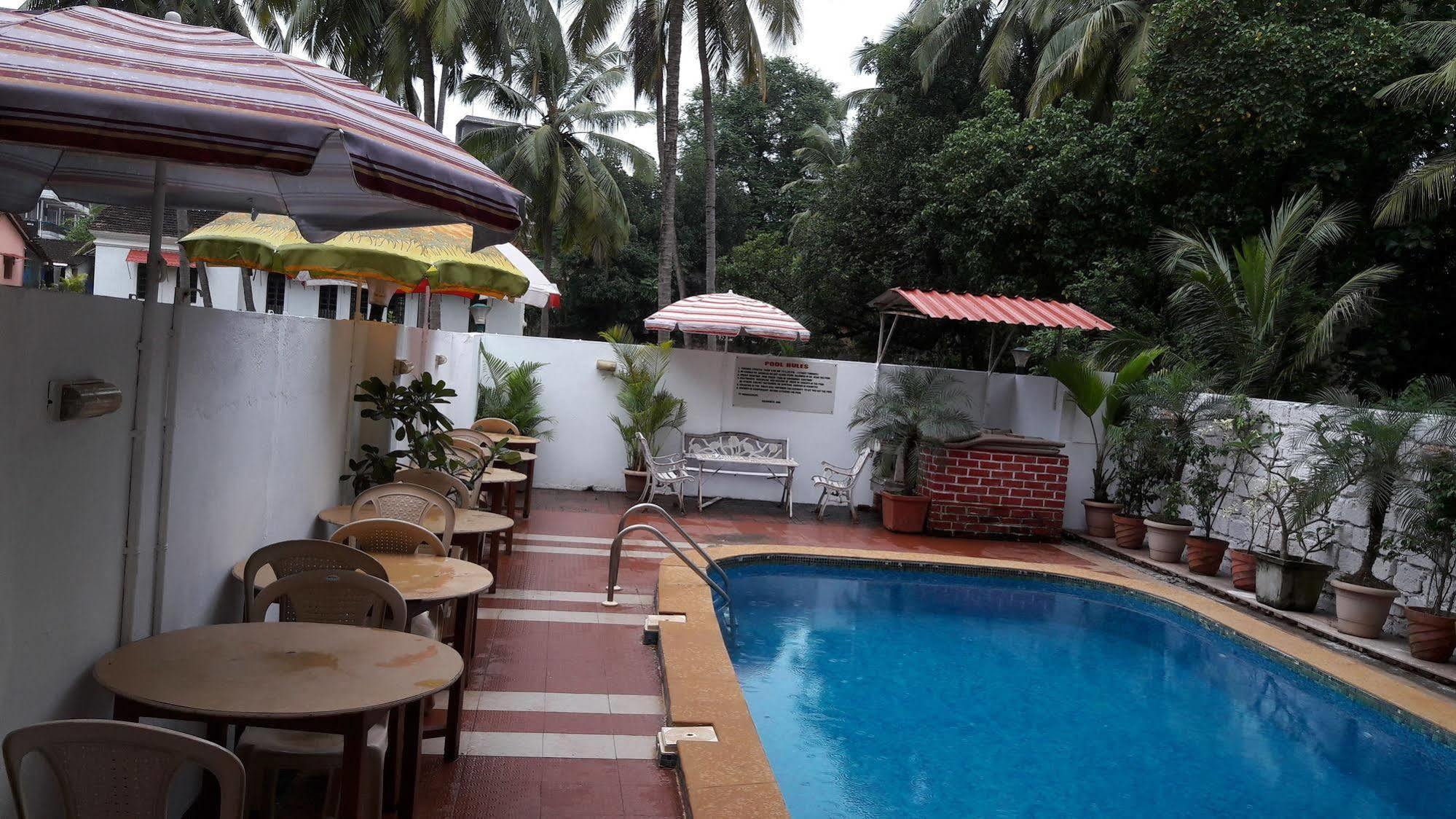 De Sai Palace Calangute Exterior photo